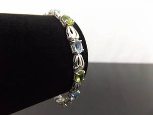 .925 Sterling Silver Oval Cut Peridot and Topaz Crystal Bracelet