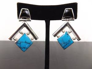 .925 Sterling Silver Black Onyx and Howlite Hinged Post Earrings