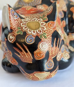 Asian Satsuma Painted Ceramic Cat