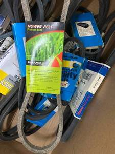 lot 62 image: ASSORTED BRANDSSIZES UTILITY BELTS