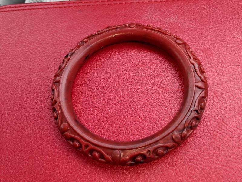 lot 40 image: Carved Red Cinnebar Bangle Bracelet