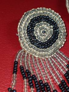 lot 123 image: Artisian Beaded Dangle Earrings