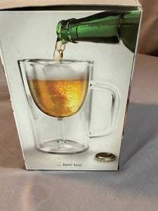 lot 252 image: WINESTEIN Double Walled Wine Stein