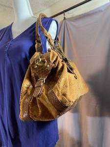 lot 263 image: More Purses