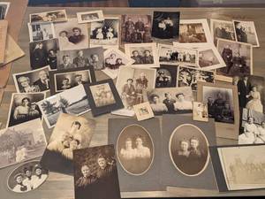 lot 147 image: Group of Photographs From the Late 1800s to Early 1900s
