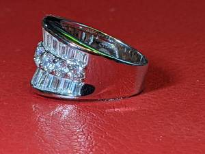 lot 26 image: Super Sparkly Wide Band Ring wCubic Zirconia and Glass