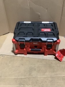 Milwaukee PACKOUT 22 in. Large Portable Tool Box Fits Modular Storage System. See Pictures