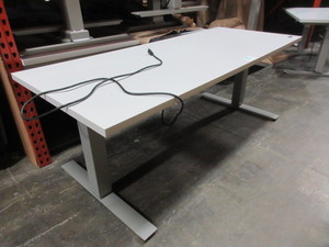 HAWORTH, SITSTAND 70 WORK SURFACE