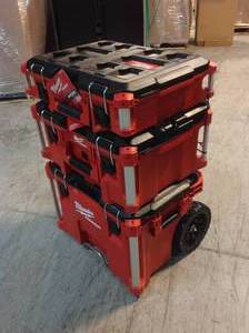 PACKOUT 22 in. Modular Tool Box Storage System by Milwaukee Customer Returns See Pictures