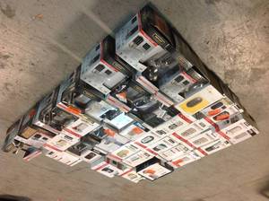 Lot of Door handles and Door Locks Customer Returns See Pictures