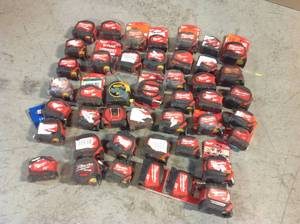 Lot of Assorted Tape Measures Customer Returns See Pictures