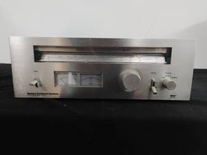 lot 42 image: Modular Component Systems 3701 Stereo Tuner