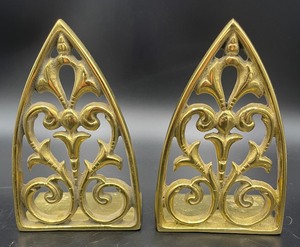 Beautiful Bass Bookends
