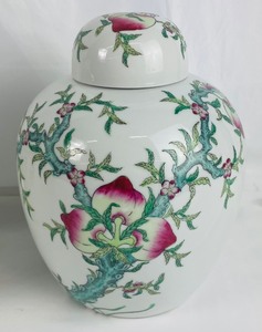 Pair of Japanese Porcelain Ware Lidded Pots Decorated in Hong Kong