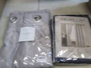 lot 5 image: 2 new packages of curtains ...