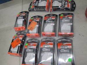 lot 59 image: 10 small gas engine maintenance kit...