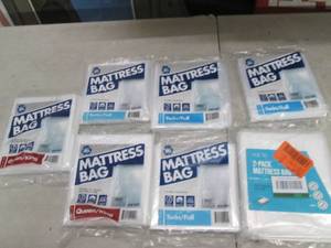 lot 60 image: 7 packs of mattress bags ...
