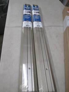 lot 66 image: 3-34 in. x 36 in. Deluxe High-Rug ...