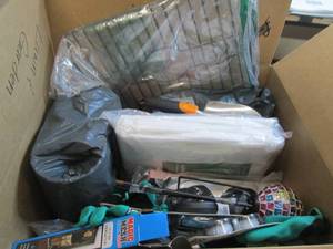 lot 187 image: box of gardening pots, solar light,...