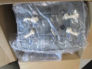 lot 222 image: box of storage items ...