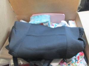 lot 225 image: box of storage bags, vacuum bags an...
