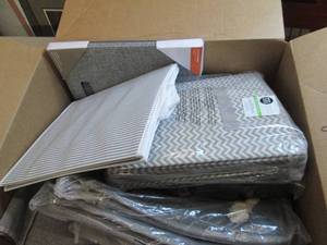 lot 226 image: box of storage cubes ...