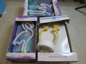 lot 270 image: 3 LED novelty lamps ...