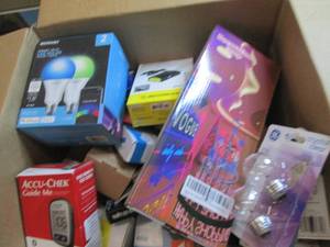 lot 271 image: box of lights, led lights , accuche...