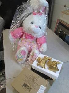 lot 288 image: new musical big bunny with moving e...