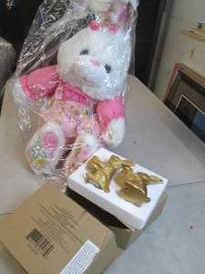 lot 293 image: new musical big bunny with moving e...