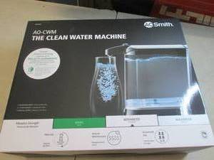 lot 303 image: new AO smith The clean water machin...