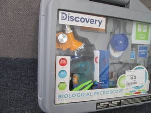 Discovery 900 X Microscope with Cas...