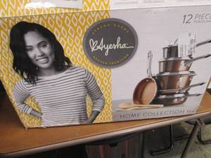 Ayesha Curry Home Collection 12-Pc....