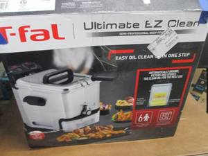 T-fal 3.5-Liter EZ Clean Deep Fryer...