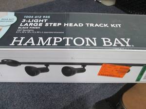 Hampton Bay 3-Light 44 in. Black R3...