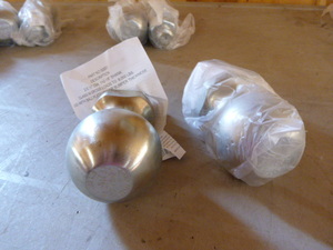 2 Valley 2 516 Tow Balls