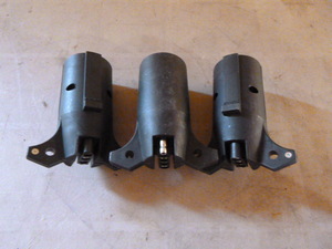 3 Adapters 7 Pin to 4 Pin
