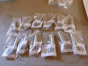 1 Dozen Hitch Pin Kits