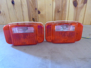 2 Peterson Mfg. Red Stop and Tail Lights