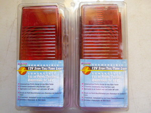 2 Blazer Submersible 12V StopTailTurn Lights