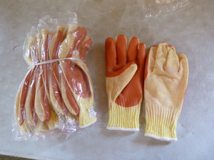 6 Pair of Work Gloves