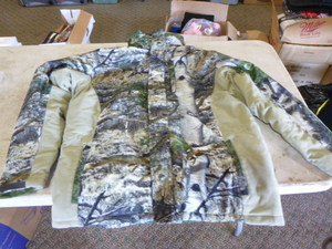 Mossy Oak Yukon Gear Hunting Jacket with Hidden Hood