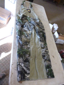 Mossy Oak Yukon Gear Hunting Bibs