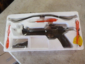 Camco Tools Pistol Crossbow with Safety Lock
