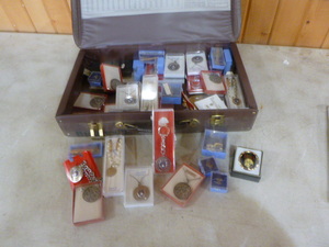 Case of Pendants