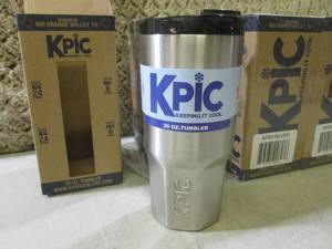 lot 8 image: (F-3) Lot of 6 - 20 ounce K Pic Dou...