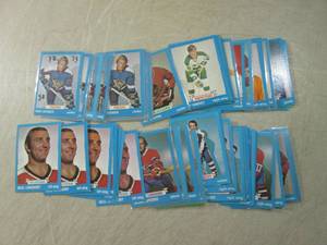lot 22 image: (EC1) 50 Assoted 1972-73 Hockey Spo...