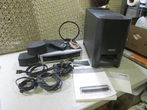 lot 57 image: (D-1) Bose 3-2-1 ii Media Center - ...