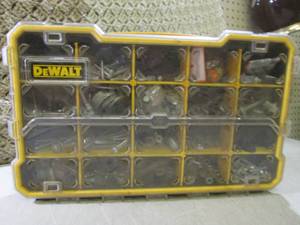 lot 88 image: (EW6) DeWalt Portable Organizer Ful...