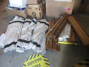 lot 99 image: (EW3) Assorted Window CoversBlinds...